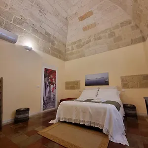 la-volta.lecce-hotels.com/
