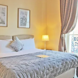 fitzwilliam-townhouse-guest-house.dublin-hotelsweb.com/